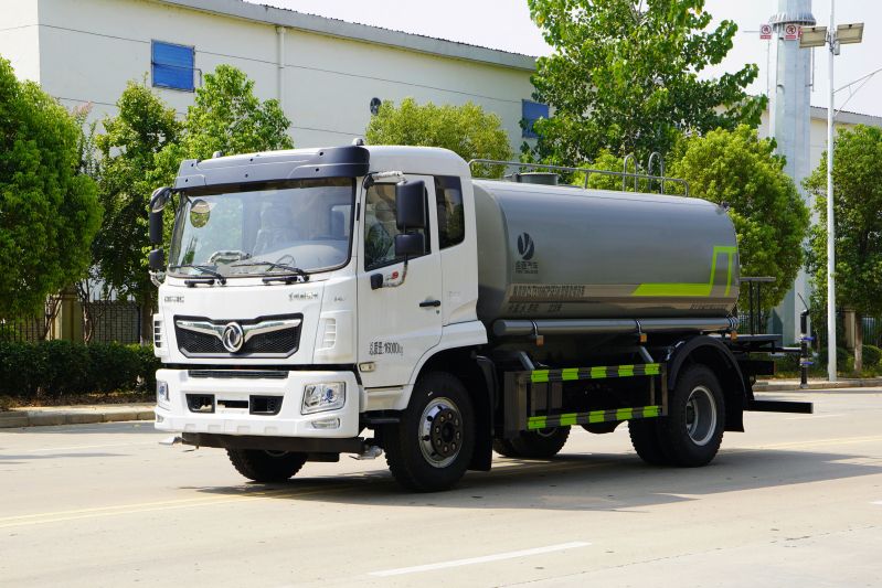 東風(fēng)福瑞卡灑水車，湖北盈通12噸灑水車廠家報(bào)價